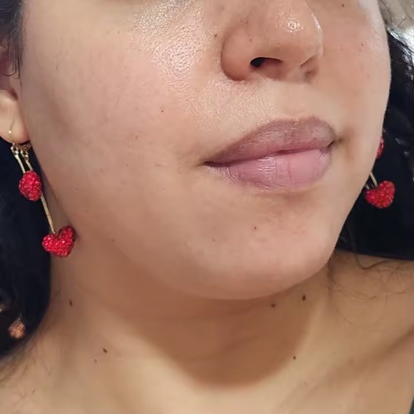 Glam Red Heart Drop Gold Earrings - Picture 4 of 6